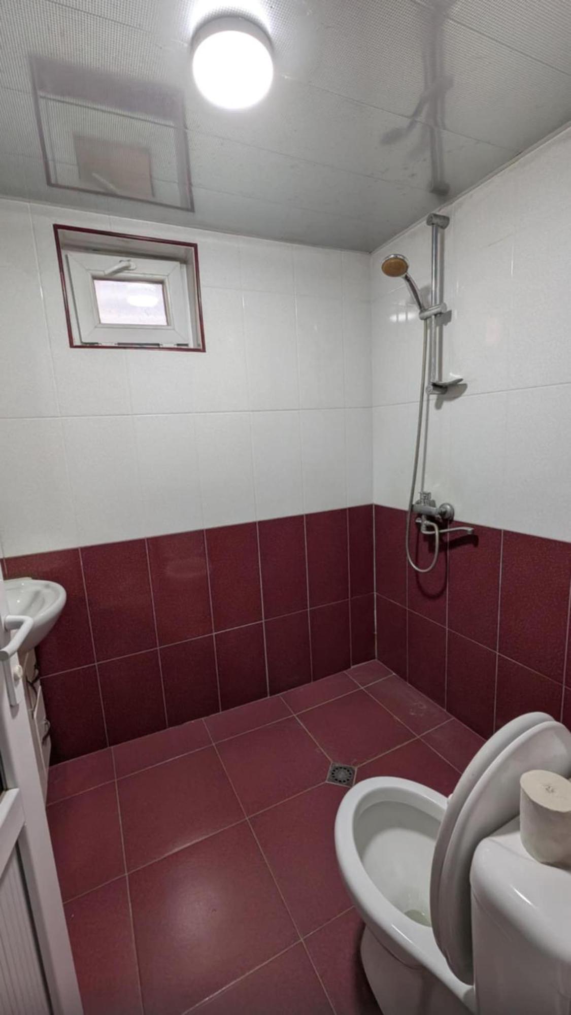 Valodia Guest House In ميستيا المظهر الخارجي الصورة